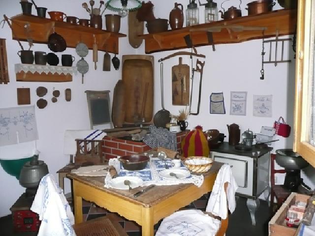 Kche der Heimatsube in Hasselfelde  Tourist-Information Hasselfelde - Heimatstube und Dr. Hermann Blumenau-Museum Hasselfelde