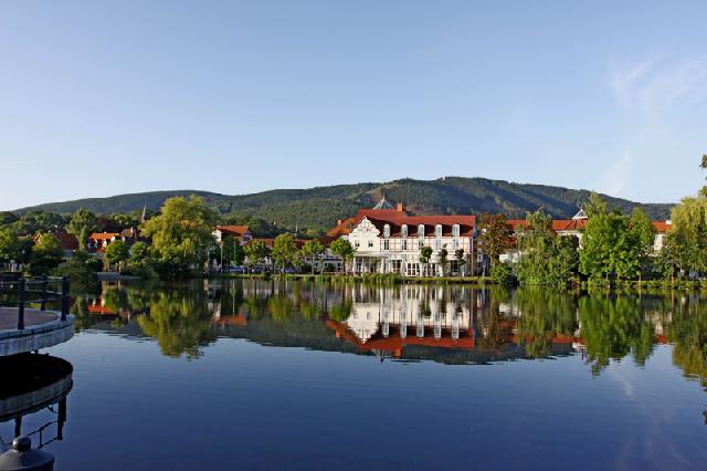 Fotograf S. Waak , Forellenteich am Marktplat - Ilsenburg (Harz)